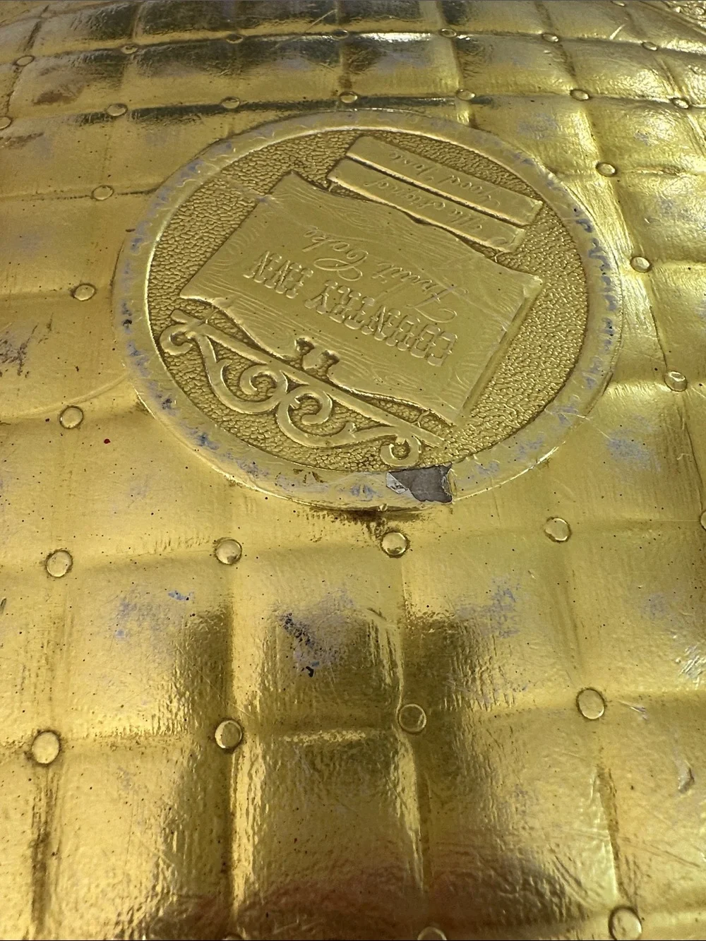 Vintage 1970s Guildcraft Gold Quilted Embossed Country Inn Round Tin - 10”